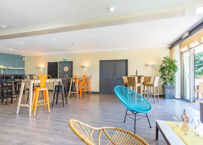 Hotel Brise de Mer - Piscine intérieure&extérieure