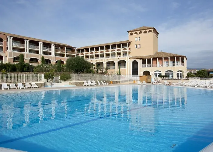 Residence Le Hameau Cap Esterel - maeva Home